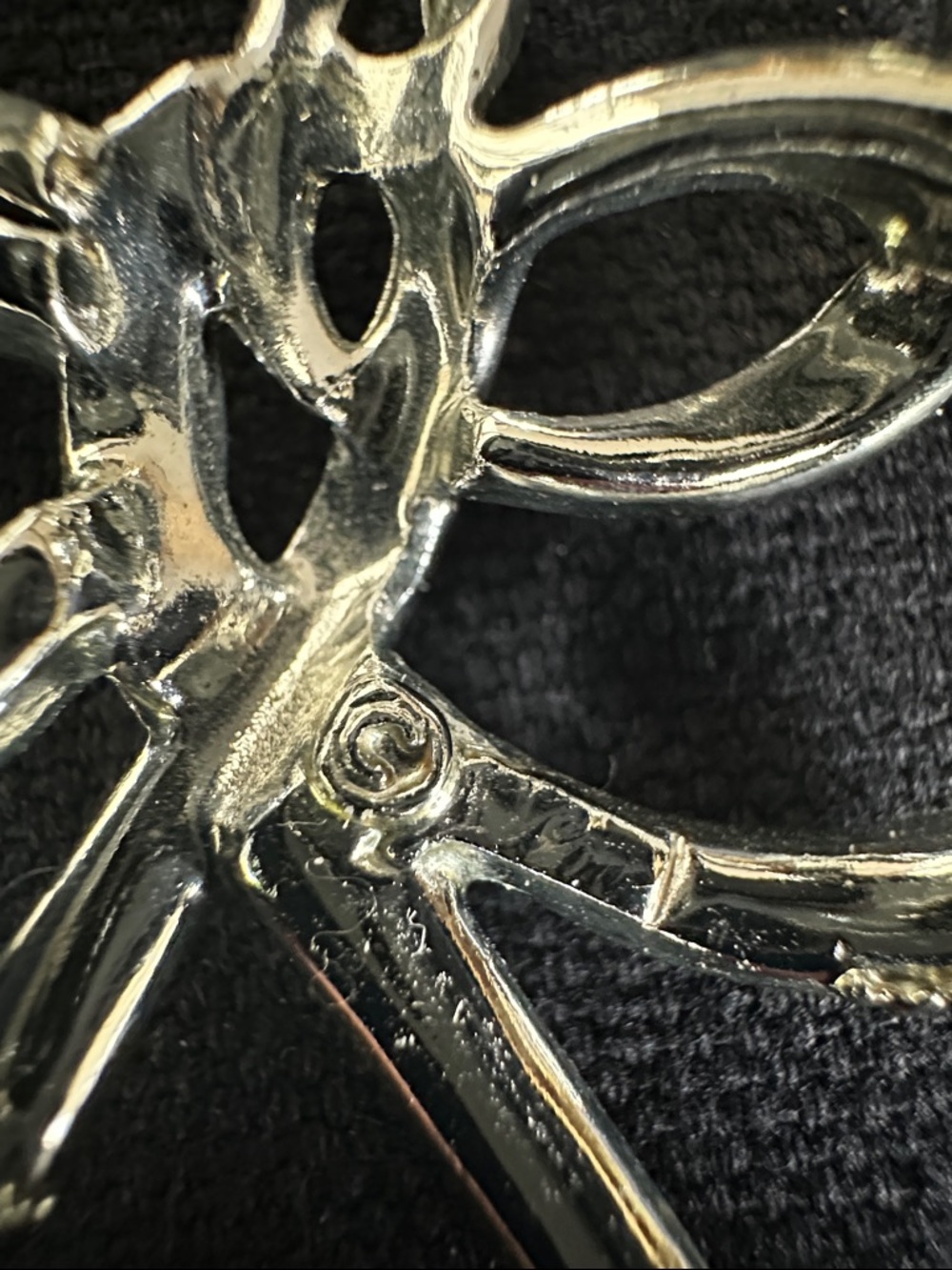 Silver-Tone Blue Baguette Ribbon Brooch - Unbranded - Picture 3 of 4